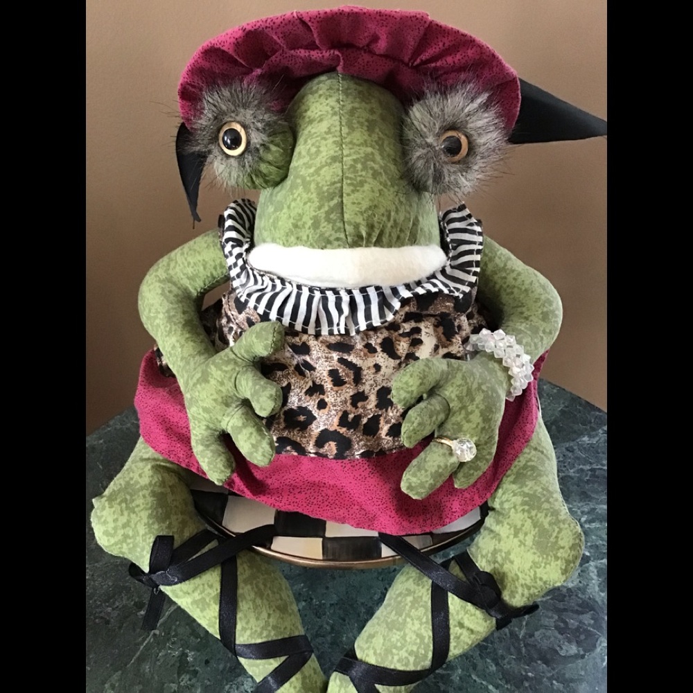 Glamorous lady frog stuffed